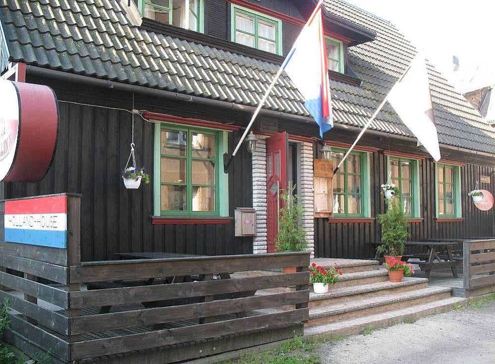 Hansalinn Пярну Экстерьер фото